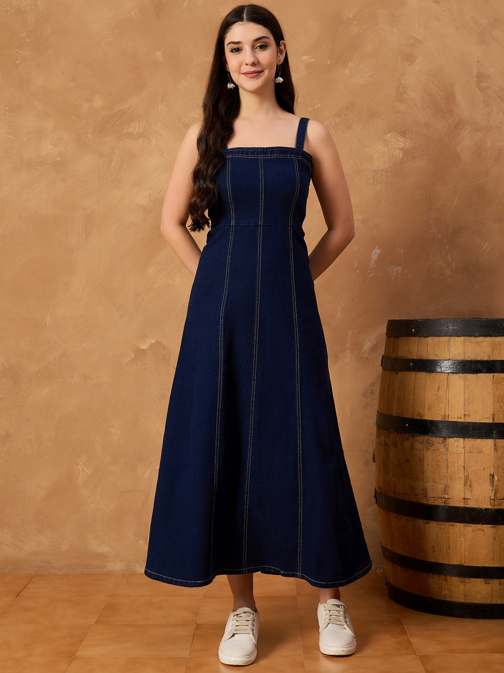 Denim Cantrast stitching Detail Midi Dress