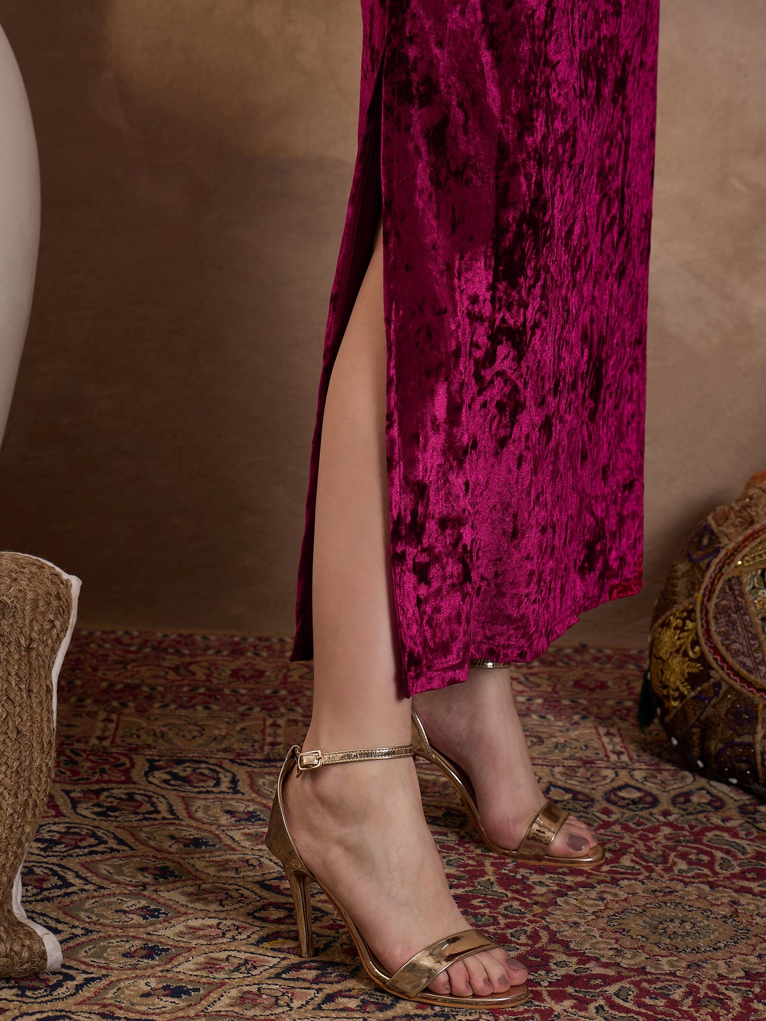 Maroon V Neck Luxury Abaya Dress