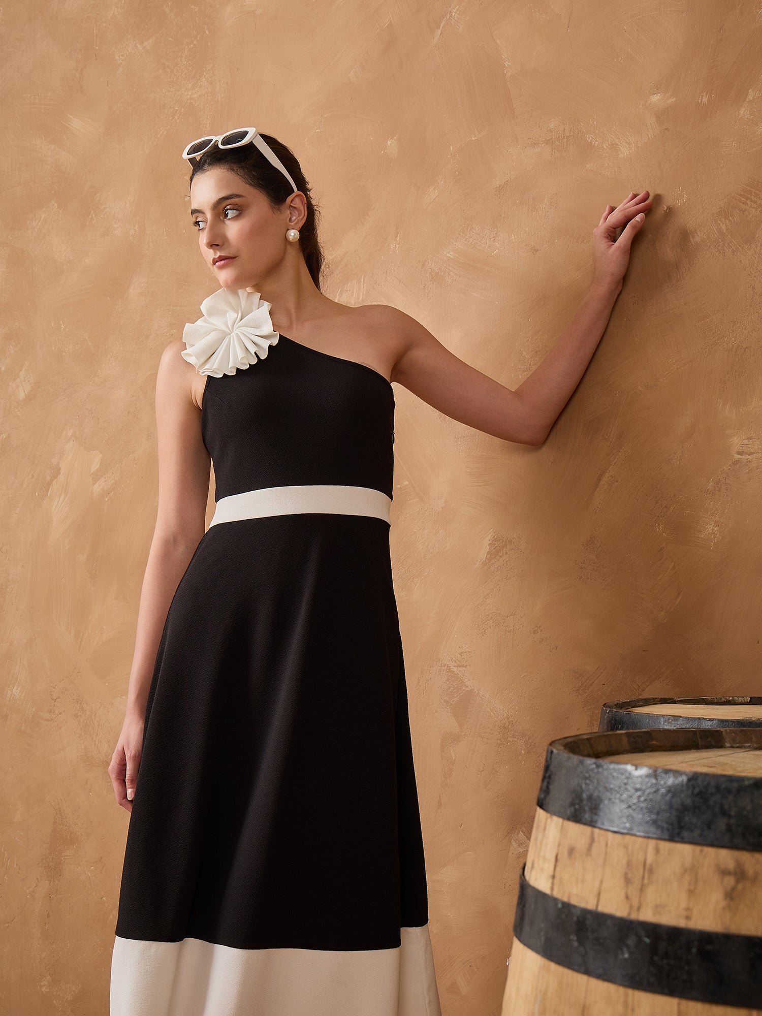 Woman Corsage detail One shoulder dress