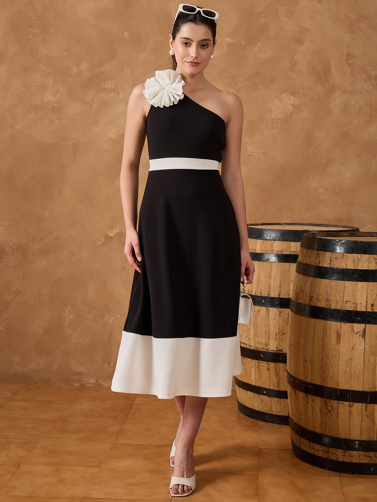 Woman Corsage detail One shoulder dress