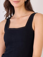 BLACK SQUARE NECK DRSS