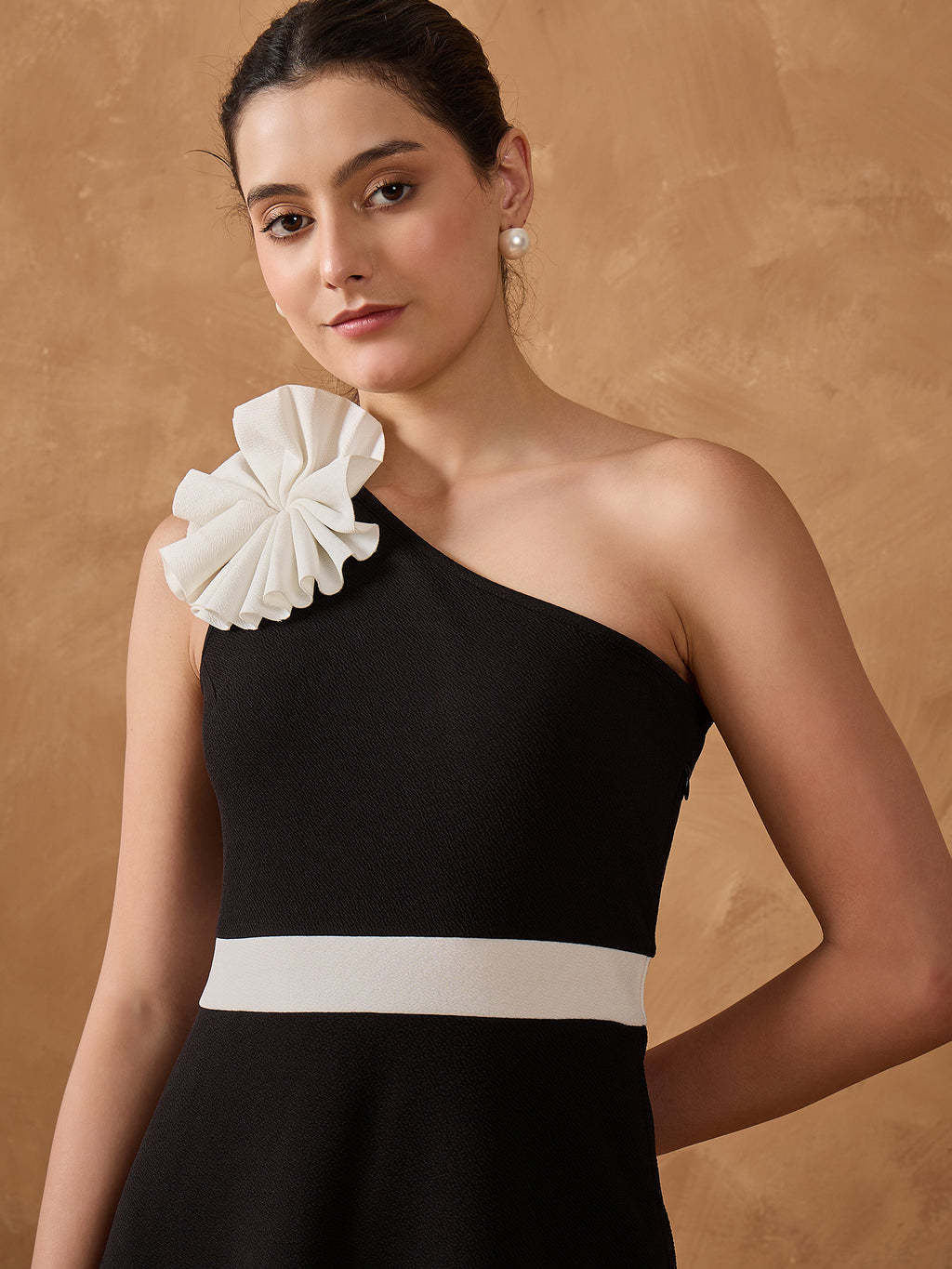 Woman Corsage detail One shoulder dress