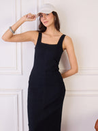 BLACK SQUARE NECK DRSS